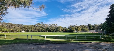Oval