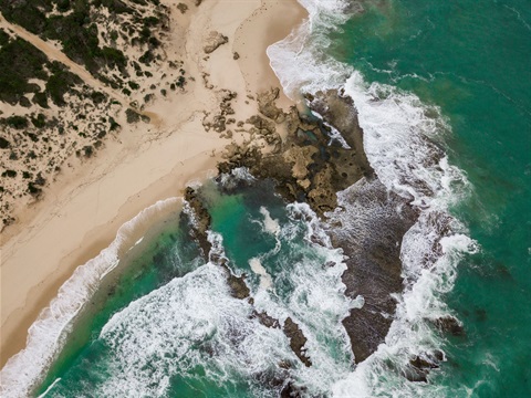 graham-holtshausen--V0cCUzSym8-unsplash.jpg